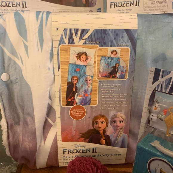NWT Frozen 2 bundle 8 pc. Anna and Elsa doll set - Picture 12 of 14